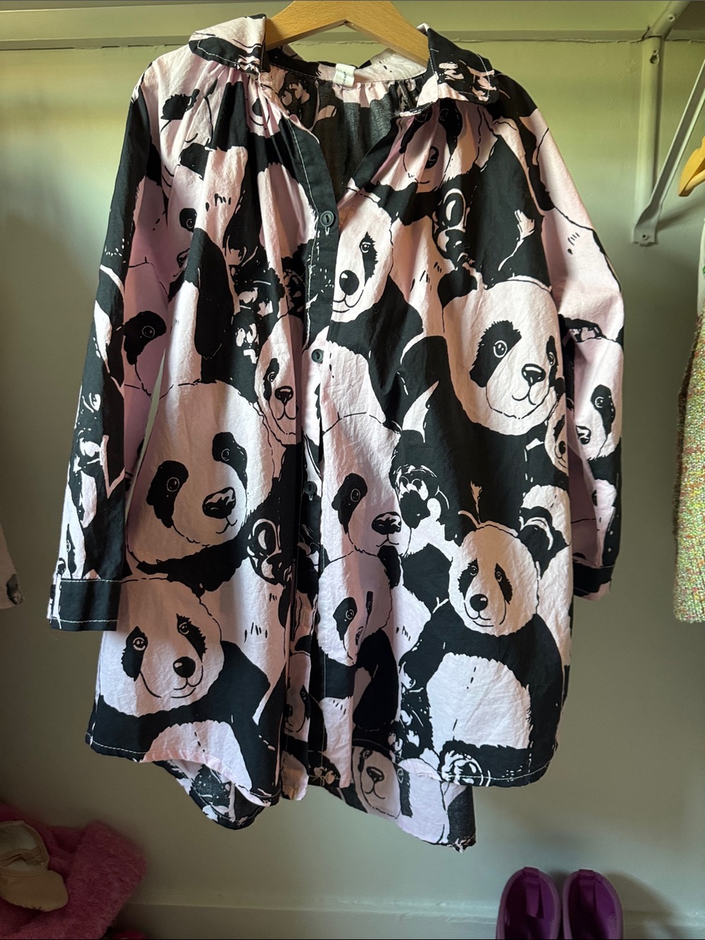 Lightweight cotton Panda print, oversized, love this design